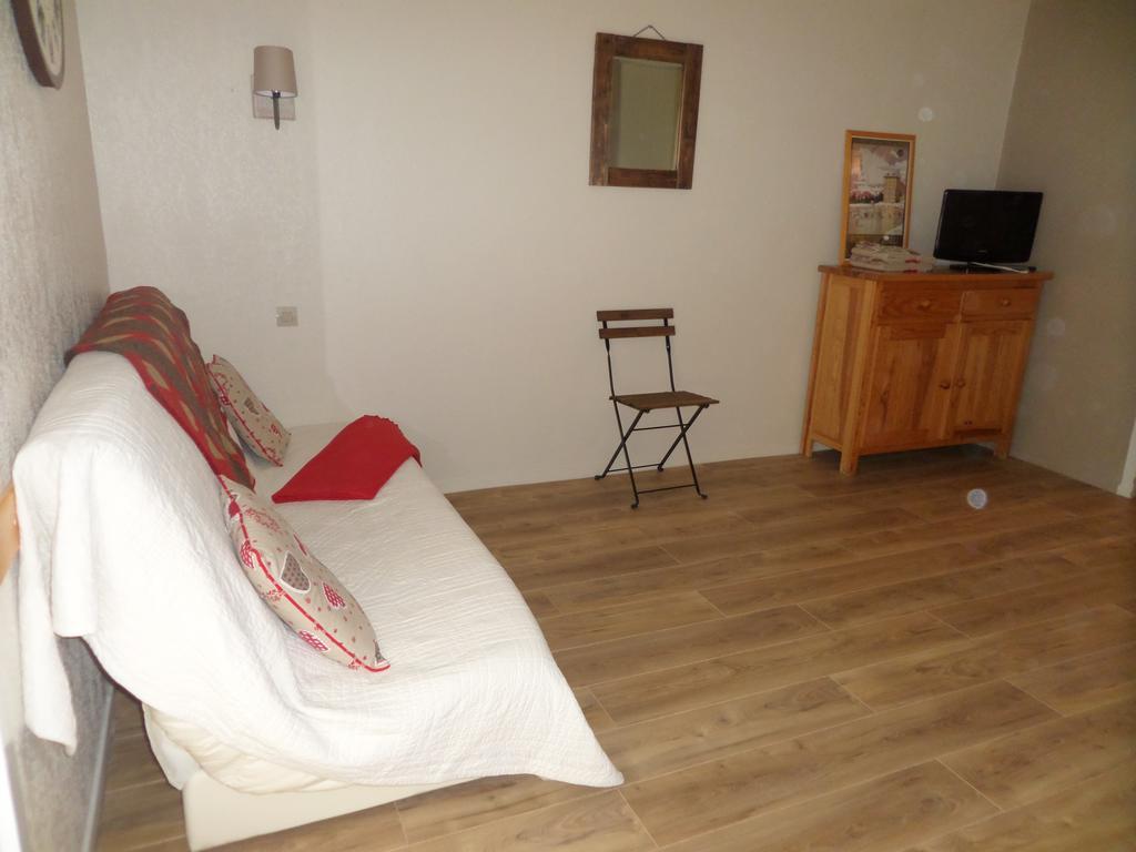 Appartements Les Balcons Du Soleil Font-Romeu-Odeillo-Via 객실 사진
